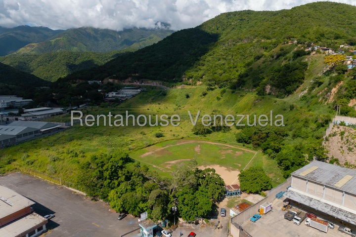 Galpón en venta en Guarenas 5