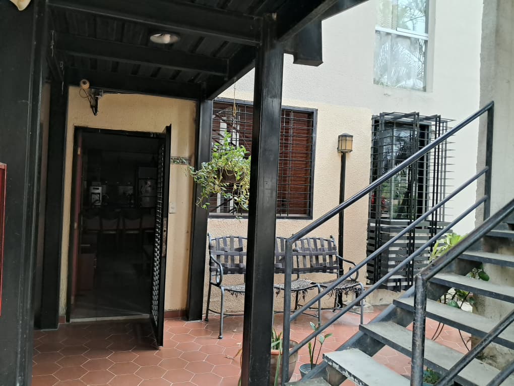 En Venta Apartamento en Resid Prisma Guacara  TOTALMENTE AMOBLADO 2